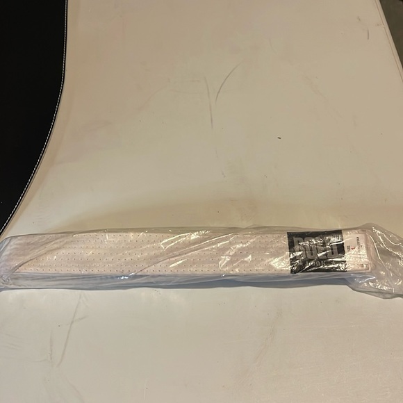 Karate white belt - Picture 1 of 3
